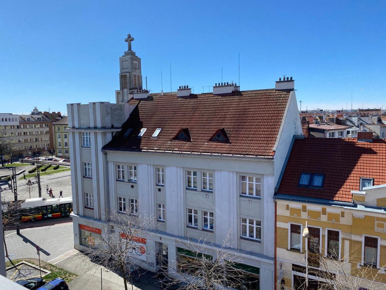 Apartment Perla Hradce