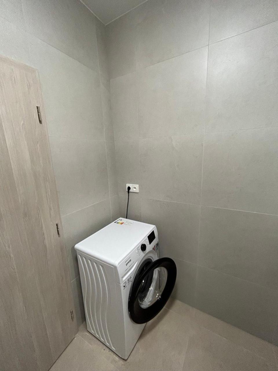 Perla Hradce Apartment *