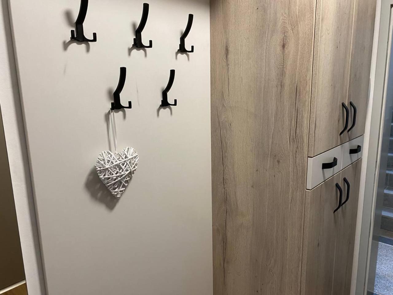 Apartment Perla Hradce *