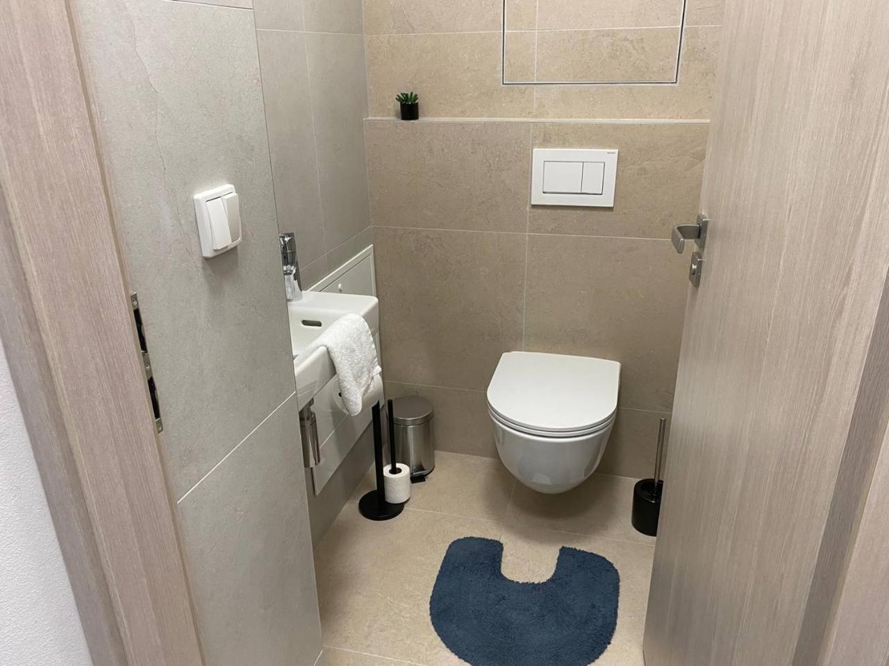 Apartment Perla Hradce